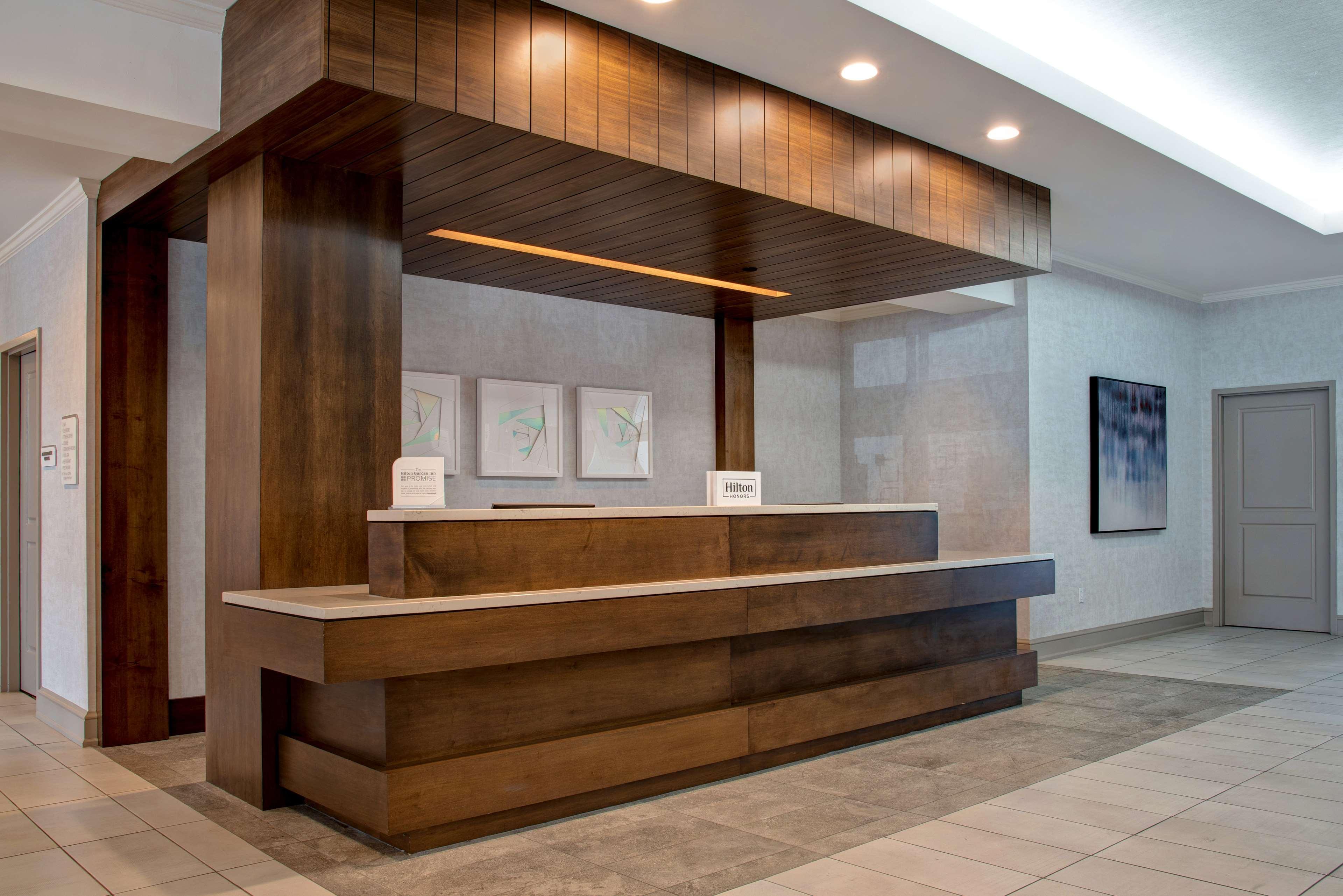 Hilton Garden Inn Kansas City/Kansas Экстерьер фото