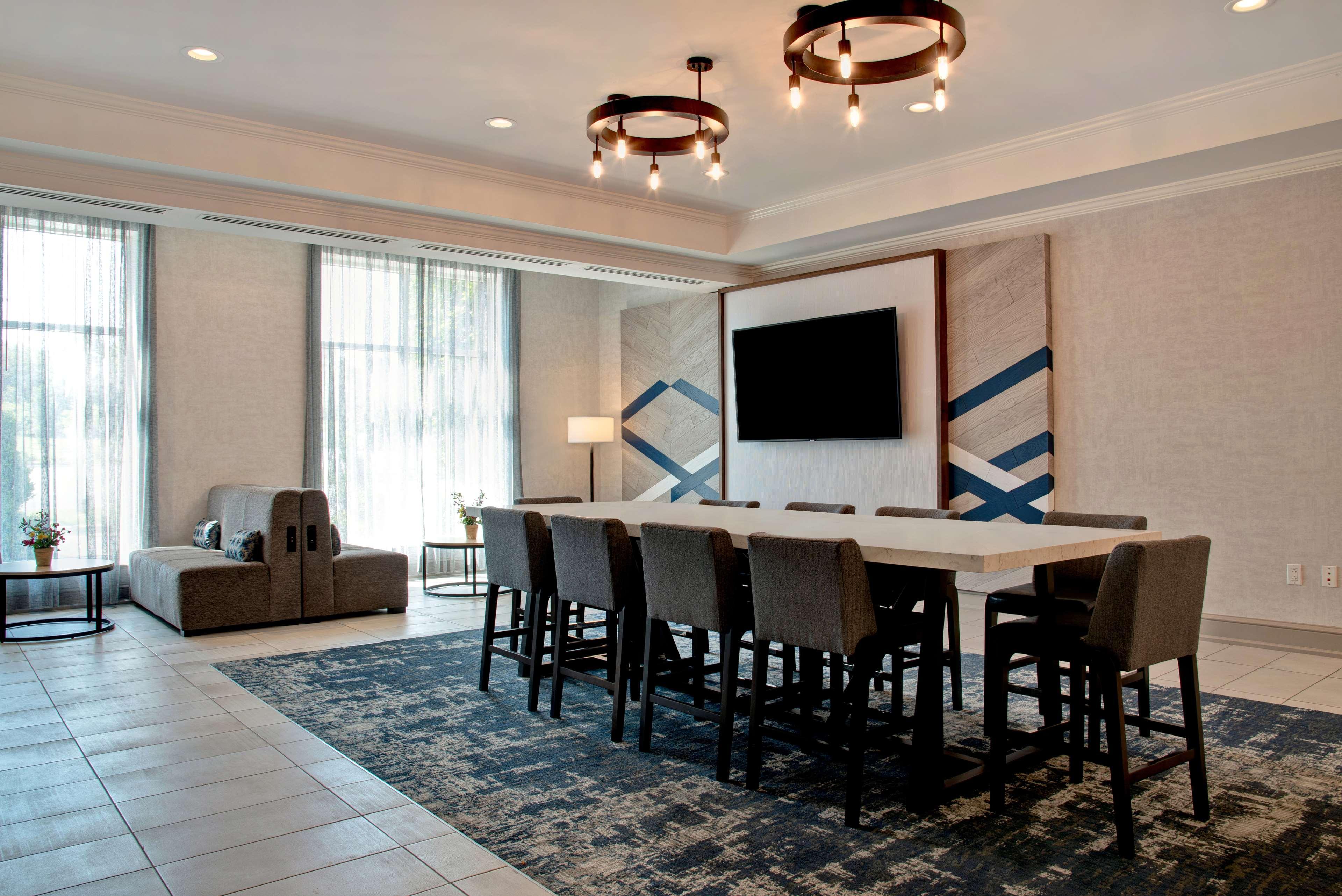 Hilton Garden Inn Kansas City/Kansas Экстерьер фото