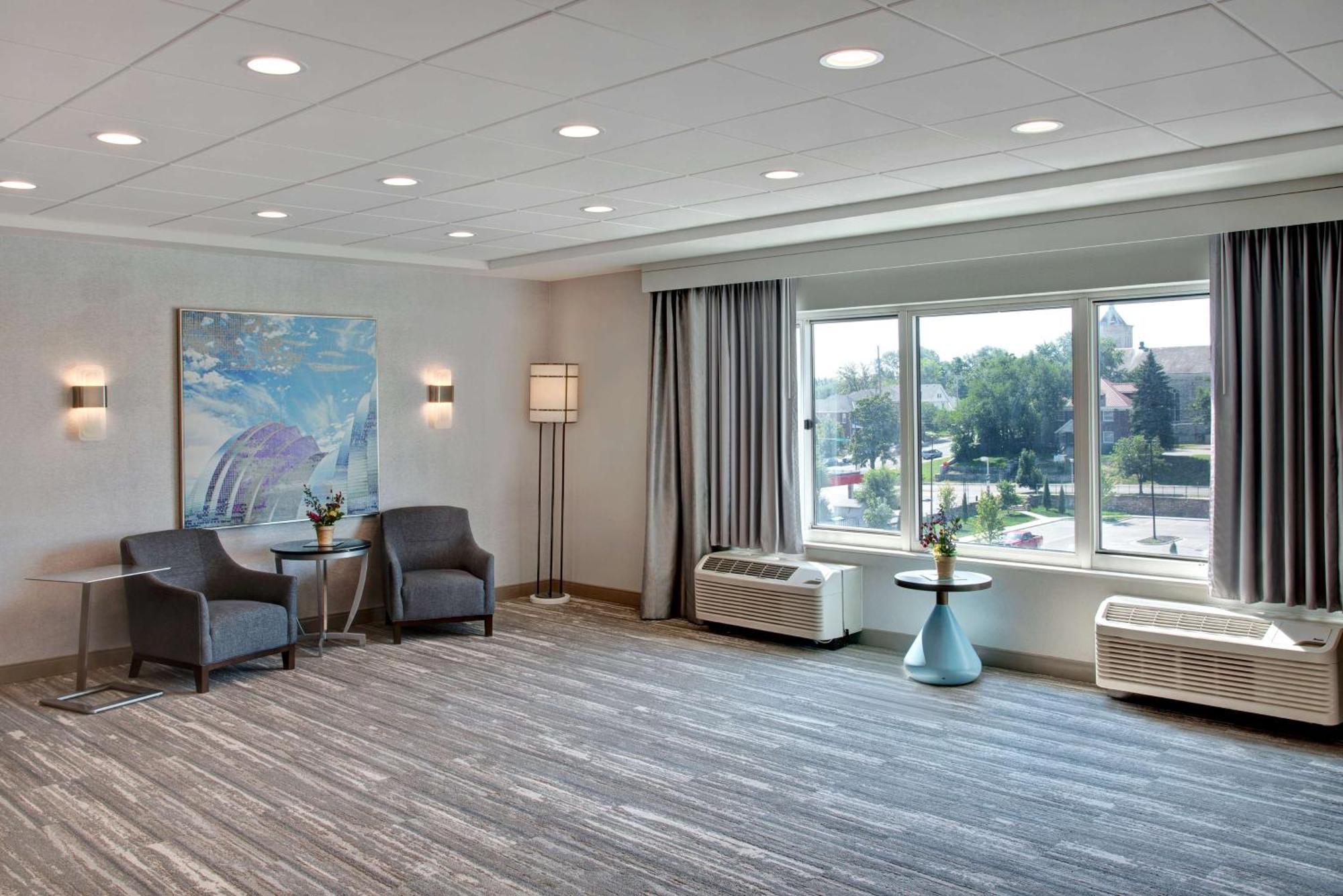 Hilton Garden Inn Kansas City/Kansas Экстерьер фото