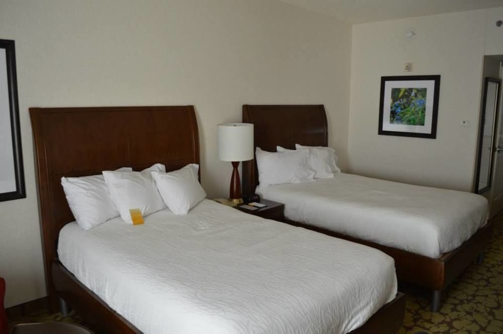 Hilton Garden Inn Kansas City/Kansas Экстерьер фото