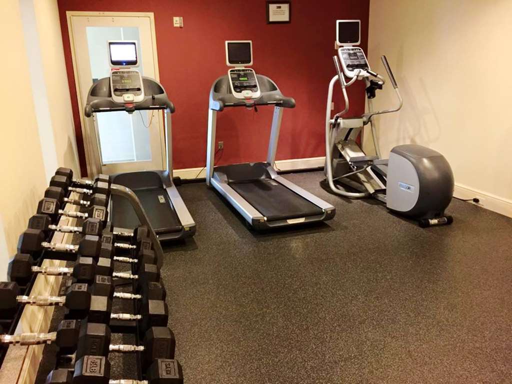 Hilton Garden Inn Kansas City/Kansas Удобства фото
